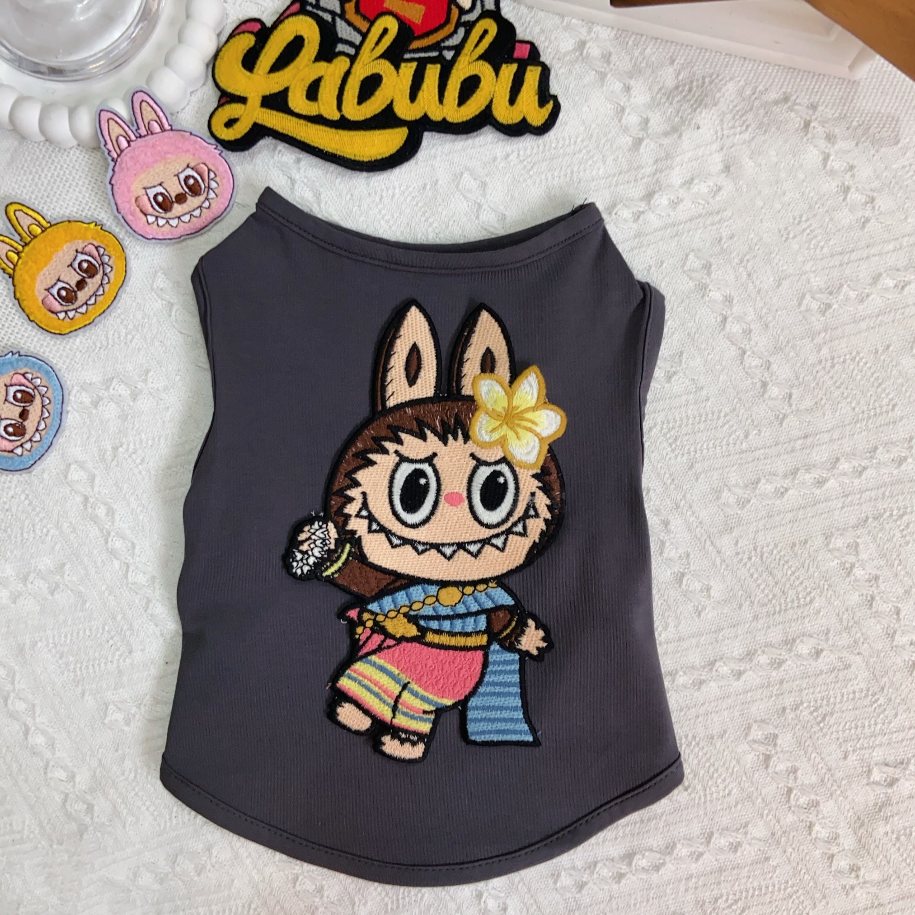 Free Shipping Labubu Pets Vests Designer Clothes Cotton Embroidered Dog Vest T-Shirt Fashion Cartoon Pattern Summer Pet T Shirts Soft Breathable Puppy Sweatshirt