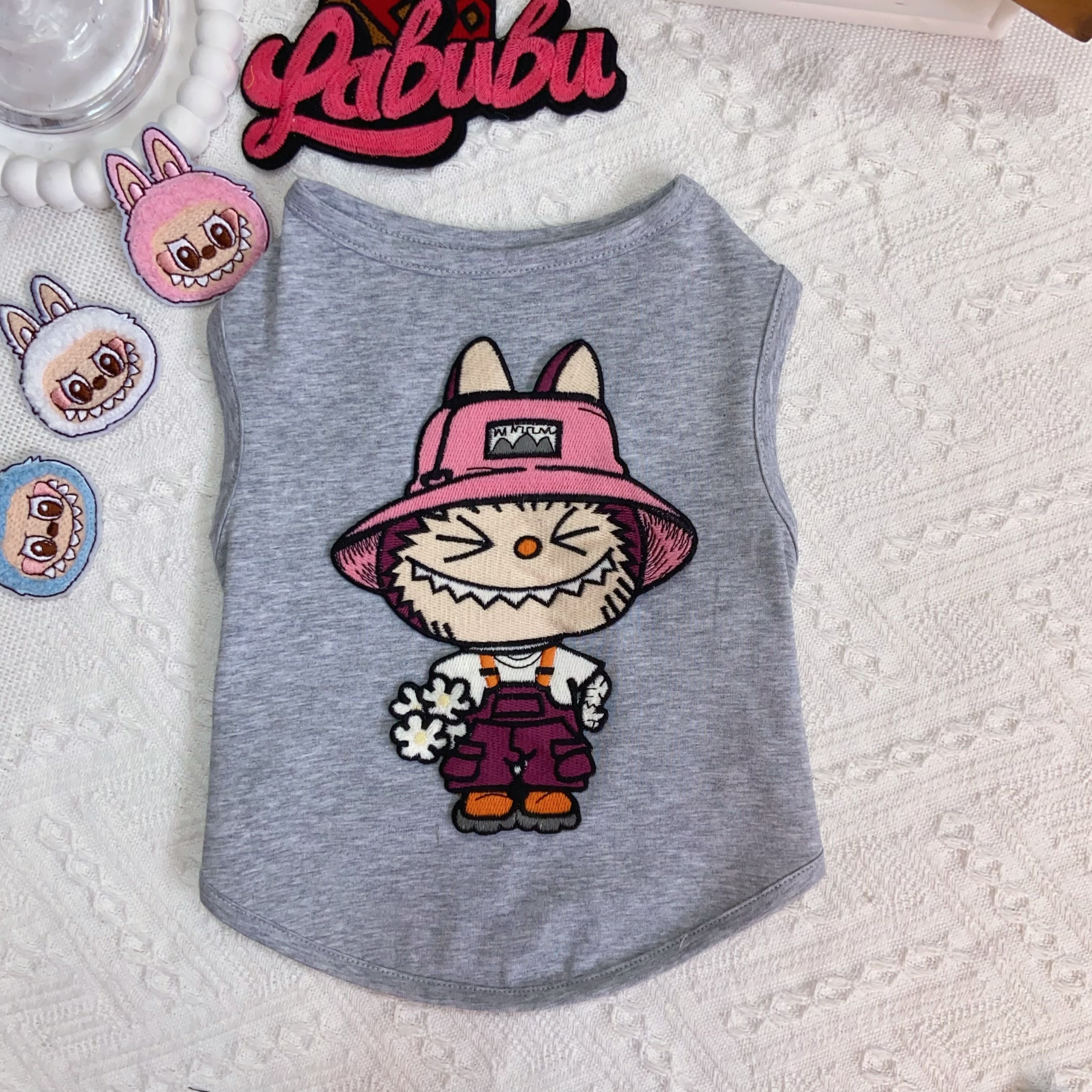 Free Shipping Labubu Pets Vests Designer Clothes Cotton Embroidered Dog Vest T-Shirt Fashion Cartoon Pattern Summer Pet T Shirts Soft Breathable Puppy Sweatshirt