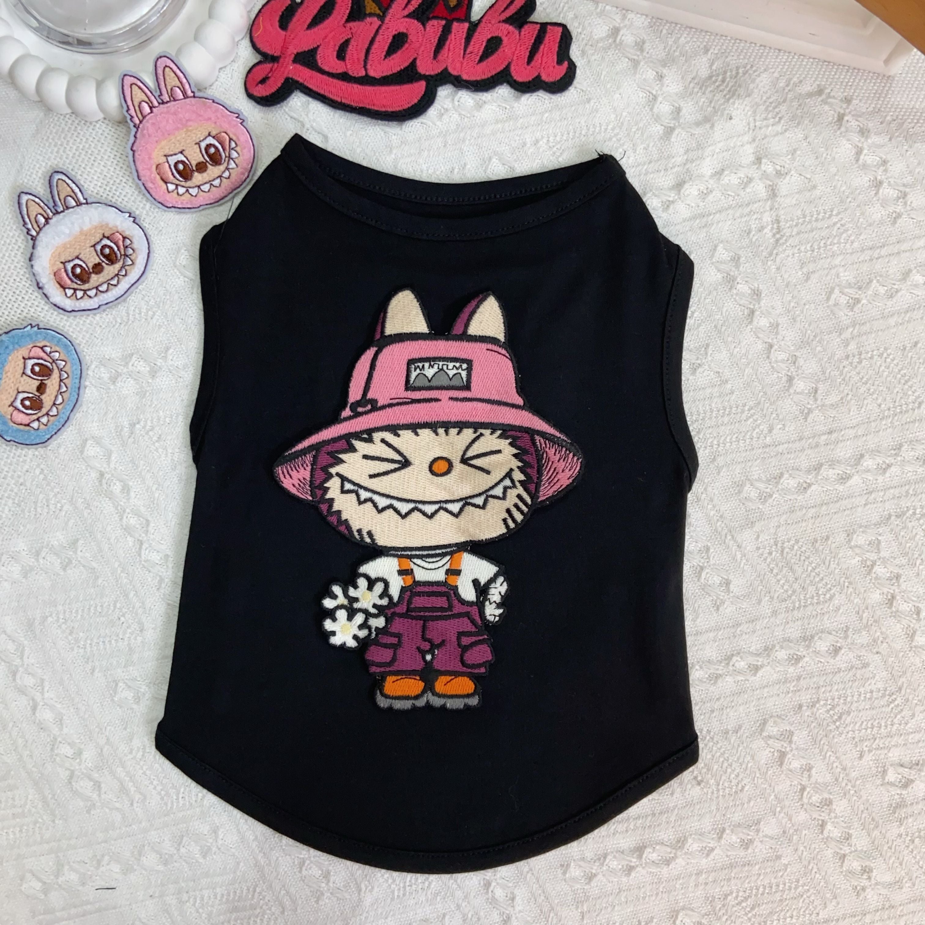 Free Shipping Labubu Pets Vests Designer Clothes Cotton Embroidered Dog Vest T-Shirt Fashion Cartoon Pattern Summer Pet T Shirts Soft Breathable Puppy Sweatshirt